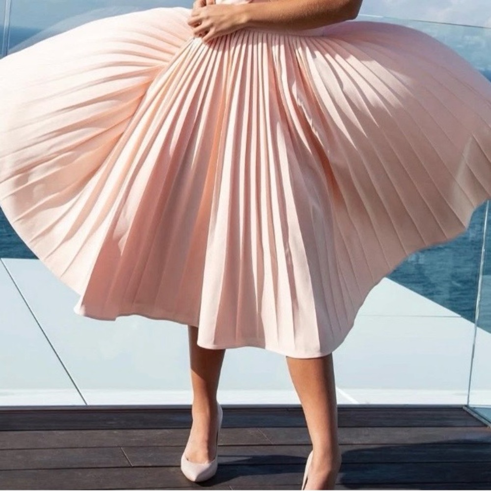 The Eight Sign Sleeveless Peach Midi Pleated Dress SZ 4 - Picture 4 of 4